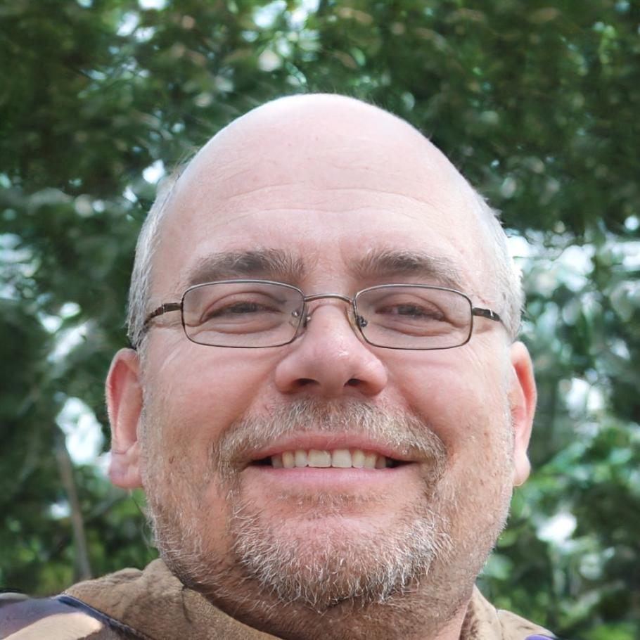 Portrait de Bastien Rousselot, formateur en finances personnelles